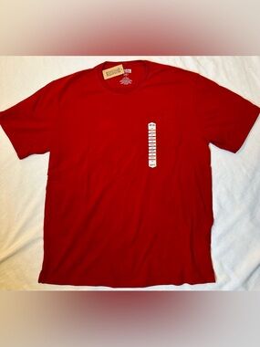 Duluth Trading Co Red Short-Sleeve Pocket Tee
